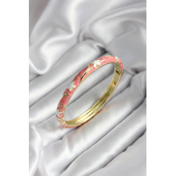 Mineli Pirinç Pembe Çiçek Desenli Gold Renk Kadın Kelepçe (çap 60 mm)